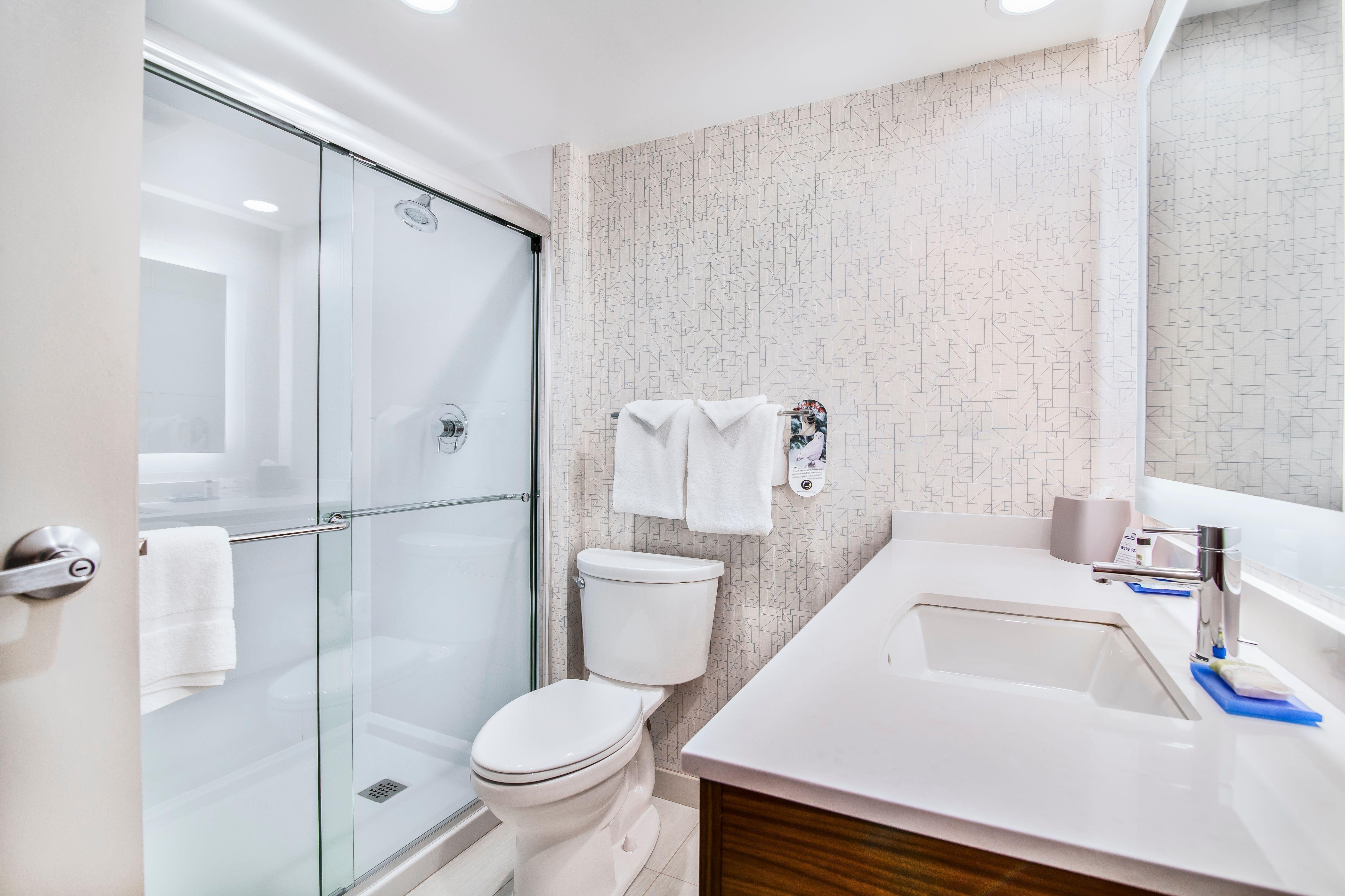 Holiday Inn Express & Suites Langley By Ihg Buitenkant foto