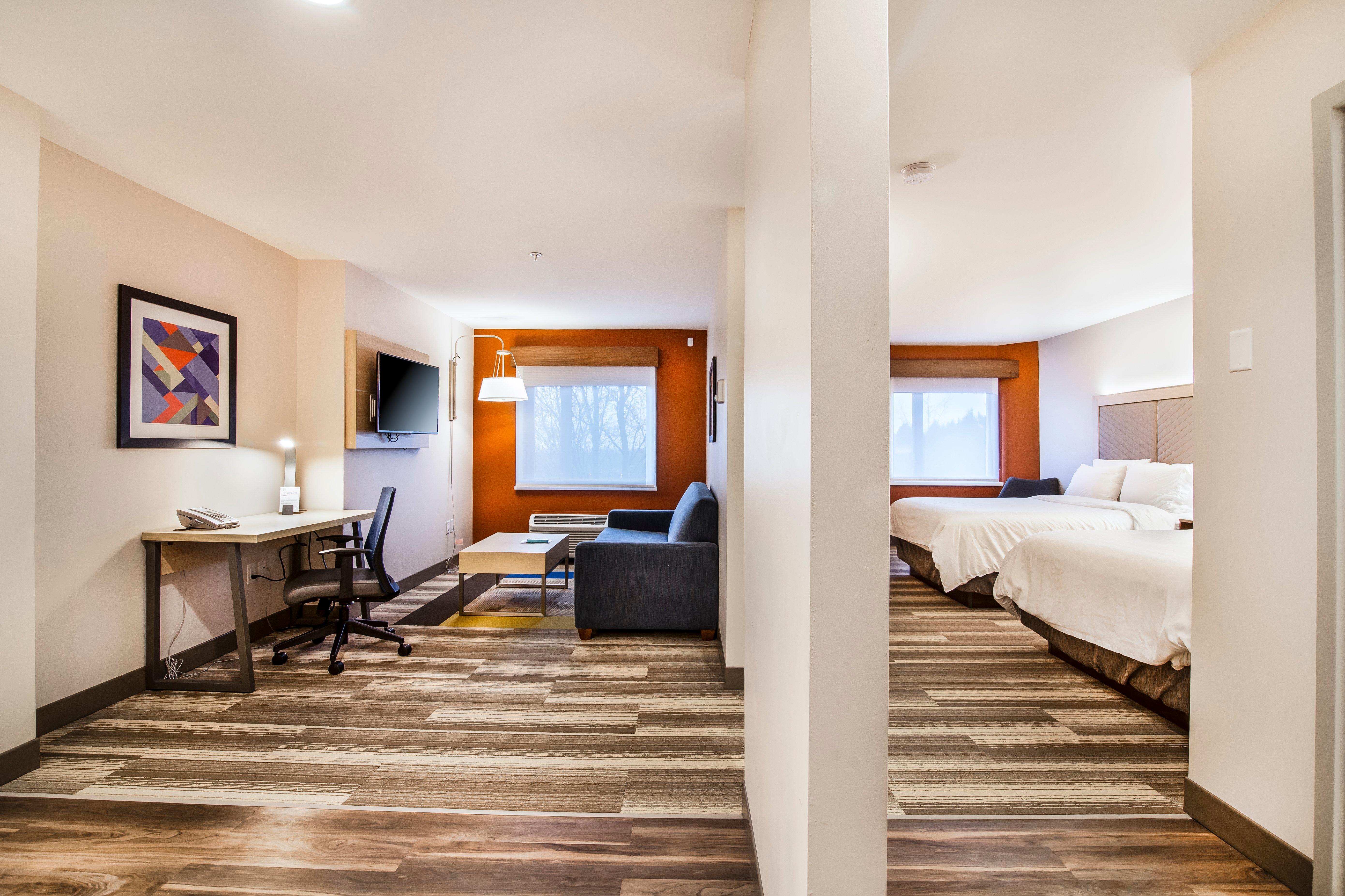 Holiday Inn Express & Suites Langley By Ihg Buitenkant foto