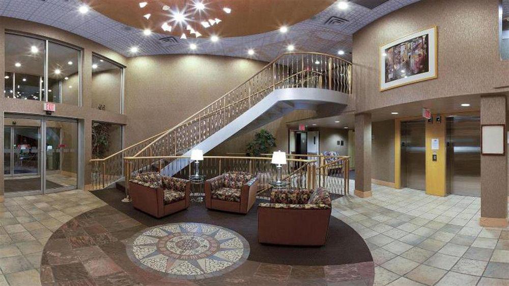 Holiday Inn Express & Suites Langley By Ihg Buitenkant foto
